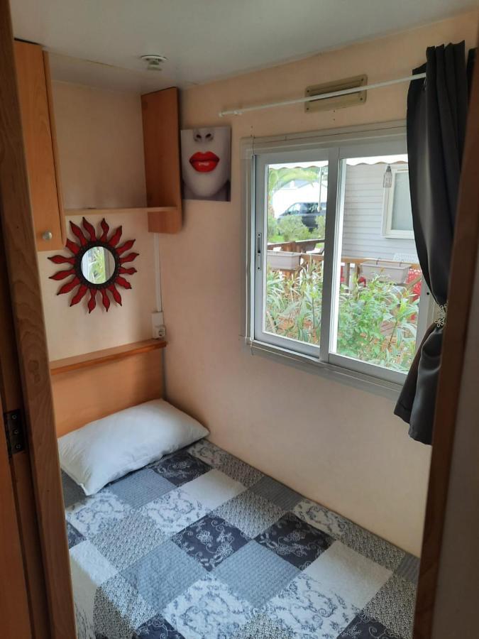Hotel Comping Le Clos Du Thym Argelès-sur-Mer Esterno foto