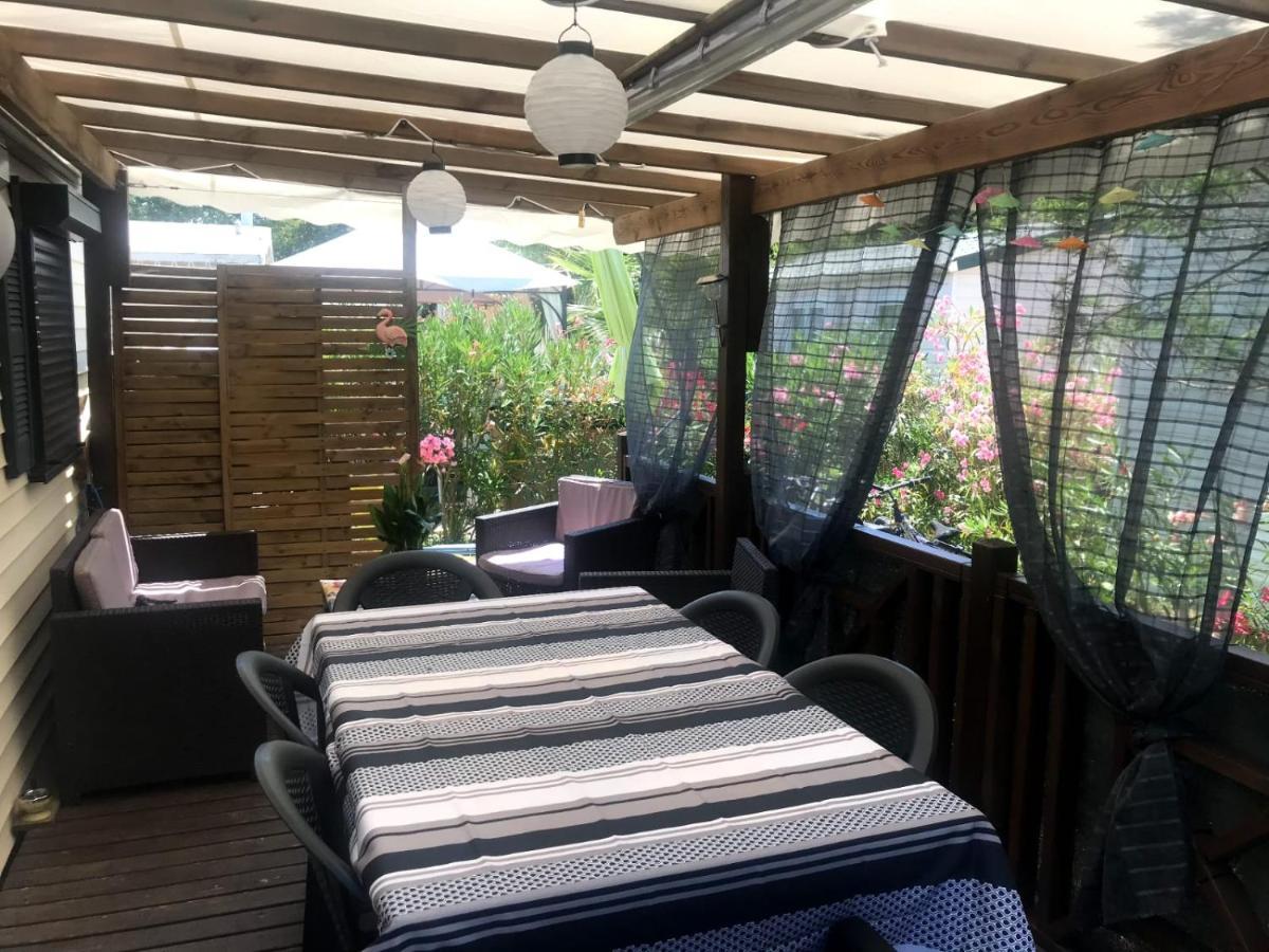 Hotel Comping Le Clos Du Thym Argelès-sur-Mer Esterno foto