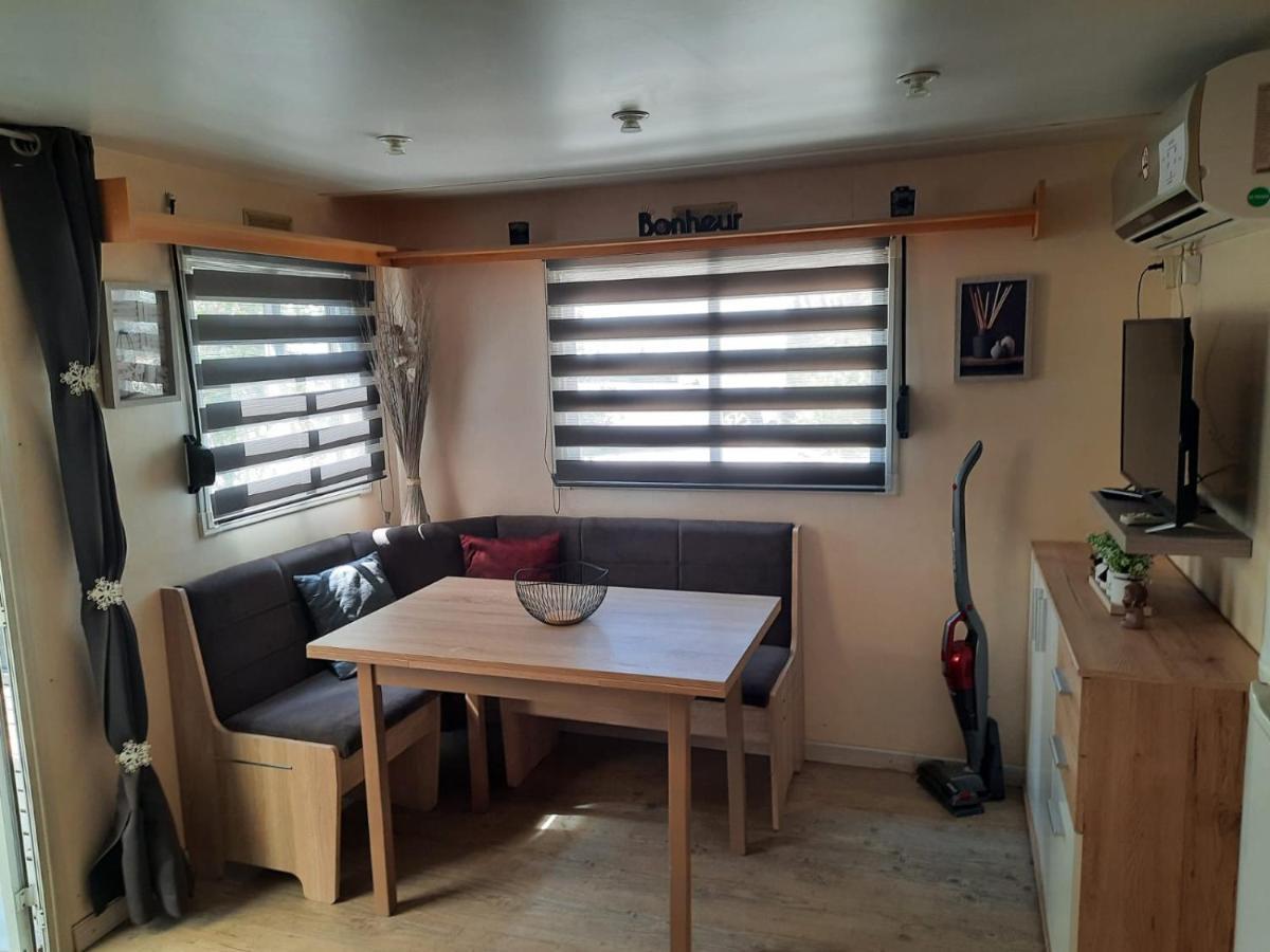Hotel Comping Le Clos Du Thym Argelès-sur-Mer Esterno foto